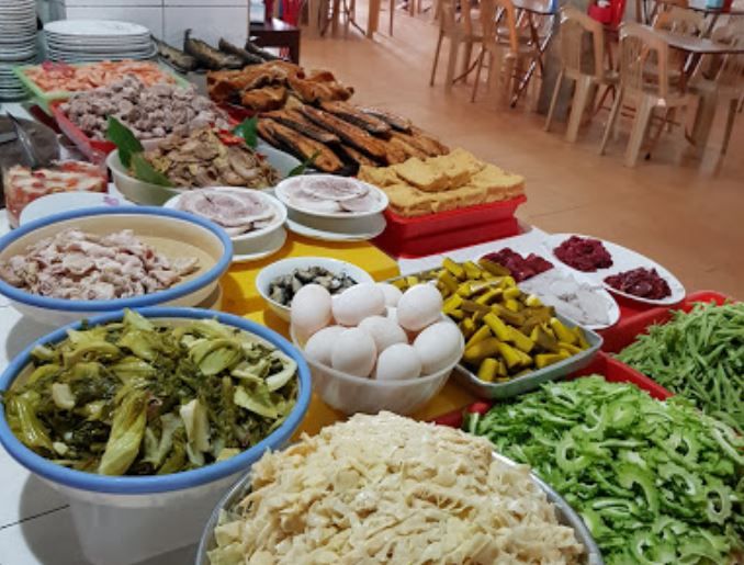 Linh Tam Restaurant Image 2