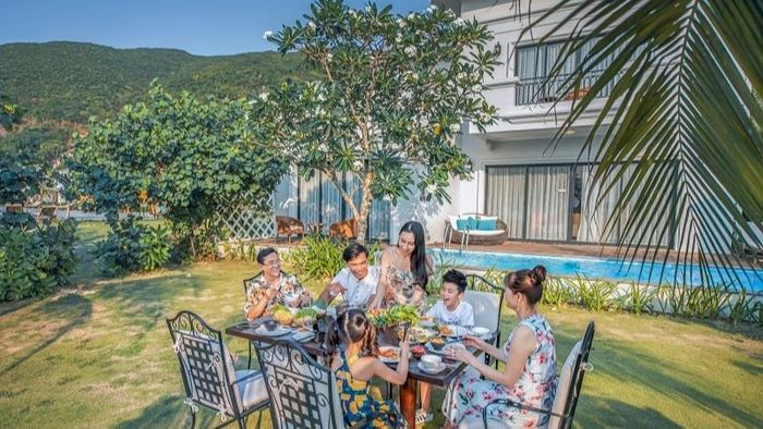 Families can enjoy a relaxing getaway at Vinpearl Nha Trang