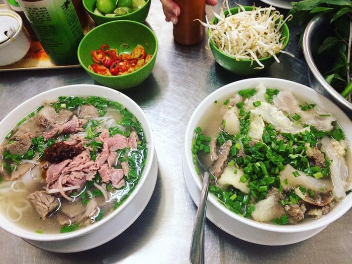Pho Thin - Le Thi Hong Gam Image 2