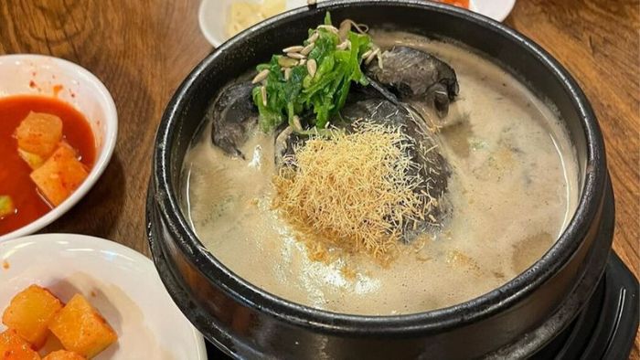 Nutritious ginseng chicken soup in Korea