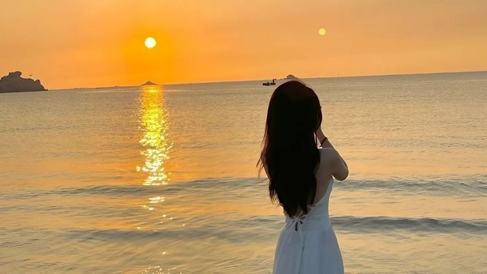 Kiểu tạo dáng chụp ảnh hoàng hôn 16