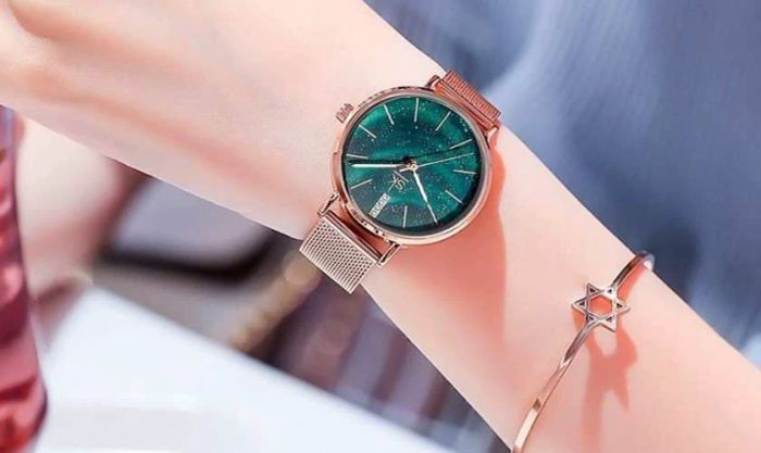 Những món quà Valentine lãng mạn nhất dành cho vợ trong năm 2025