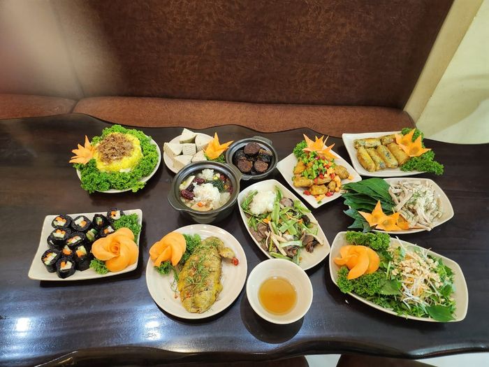 Linh Dam Vegetarian Rice Image 1