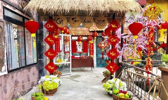 Hình ảnh trang trí mùa Xuân thu hút khách hàng
