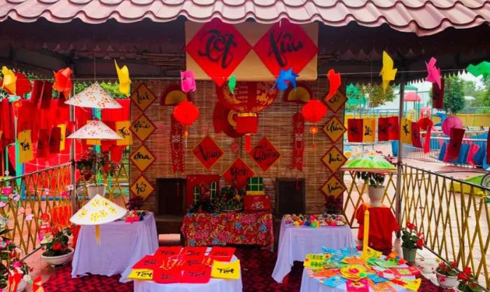 Trang trí Tết mầm non 2025 với lồng đèn