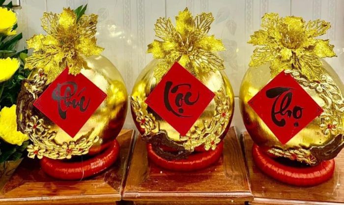 Hướng dẫn cách dán chữ thư pháp trang trí quả dừa ngày Tết