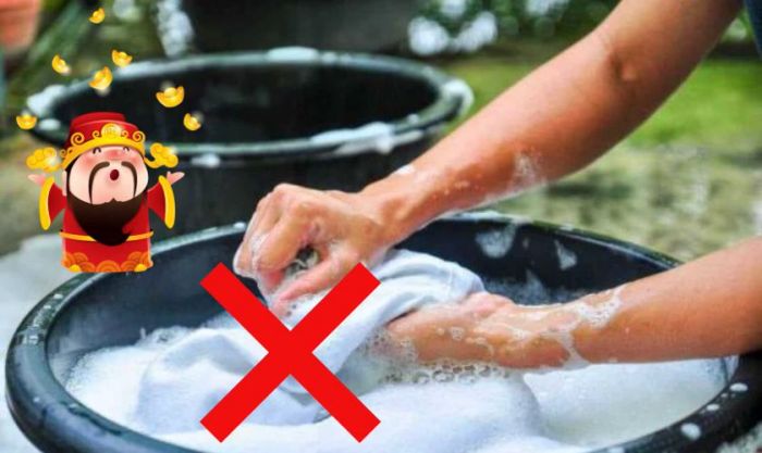 Giặt đồ vào mùng 2 Tết dẫn đến hao hụt tài lộc