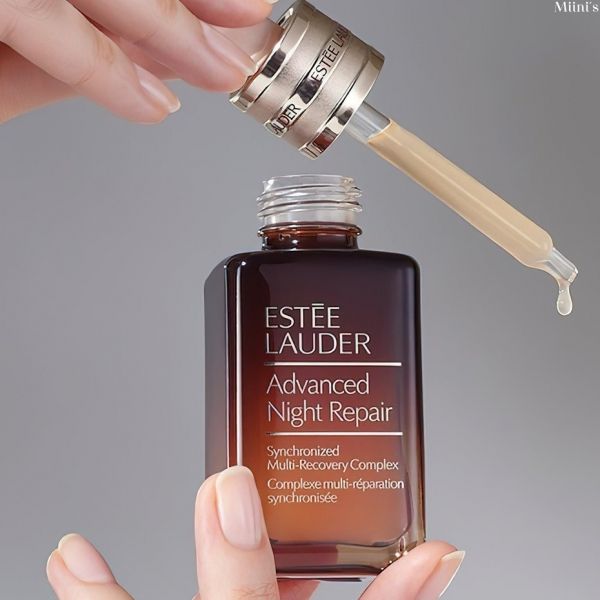 Estee Lauder Advanced Night Repair Nighttime Skin Recovery Serum Image 2