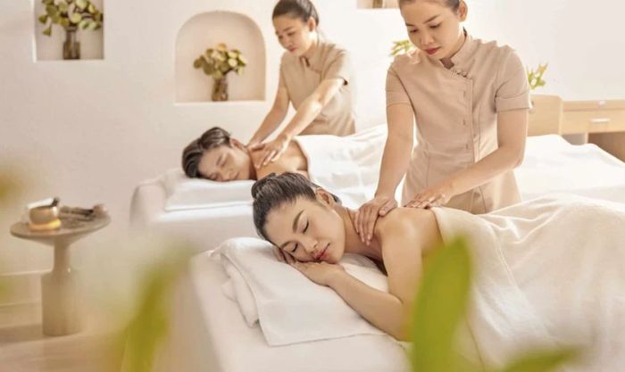 Quà tặng Noel ý nghĩa: Liệu trình làm đẹp dành cho vợ