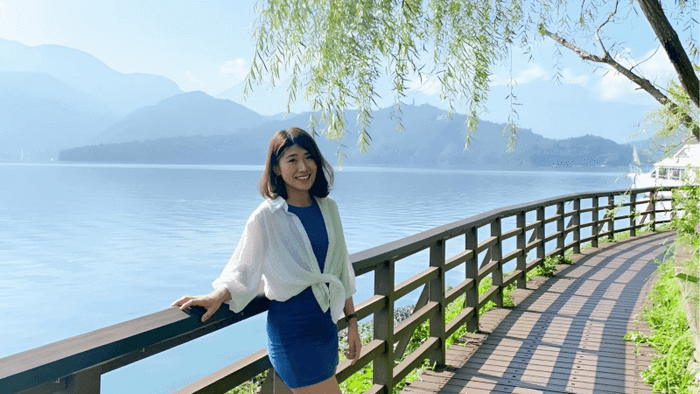 Exploring Sun Moon Lake in the summer