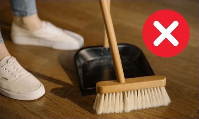 Không nên quét nhà hay đổ rác vào mùng 3 Tết