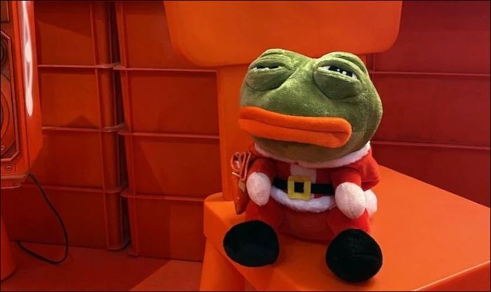Meme Noel hình ếch xanh hài hước