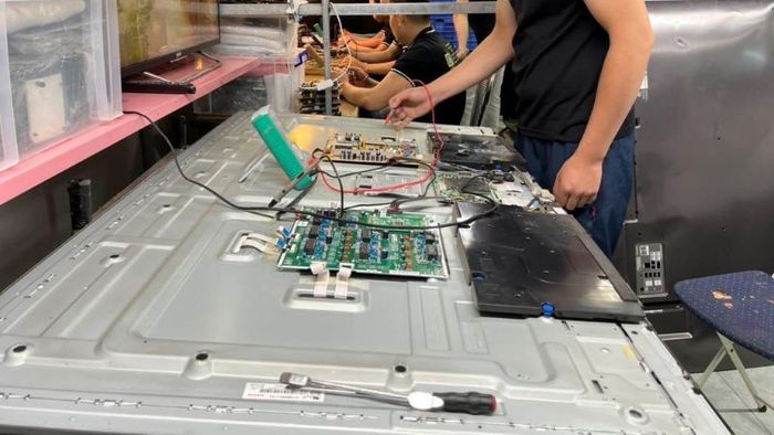 kiem-tra-bao-hanh-tivi-sony-12