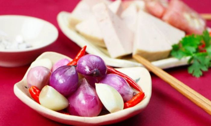 Dưa hành giúp cân bằng hương vị và hỗ trợ tiêu hóa hiệu quả