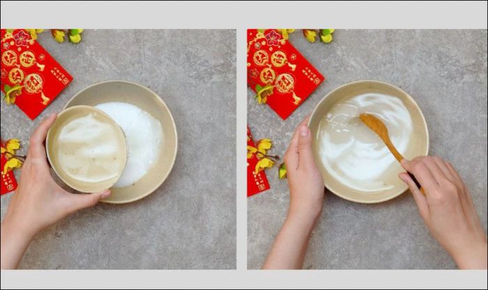 Pha nước muối dưa hành từ các gia vị đã chuẩn bị sẵn