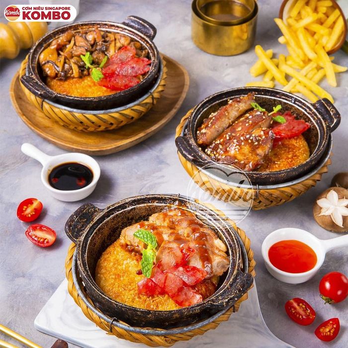 Kombo Singapore Claypot Rice Restaurant Image 2