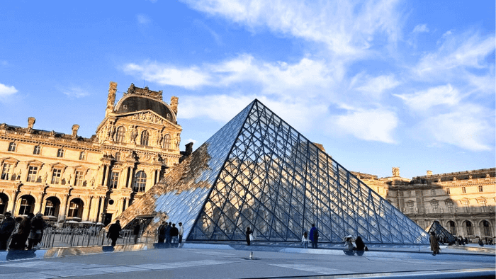 European Cultural Museum - Louvre