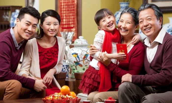 Những bức ảnh Tết gia đình Ất Tỵ 2025 đầy ý nghĩa