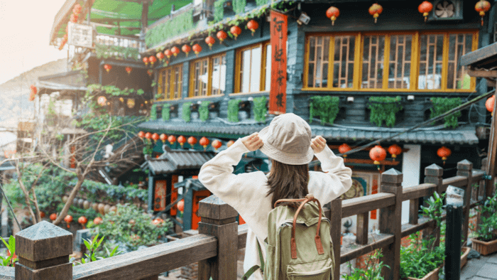 The best times to visit the ancient village of Cửu Phần are during autumn and spring.