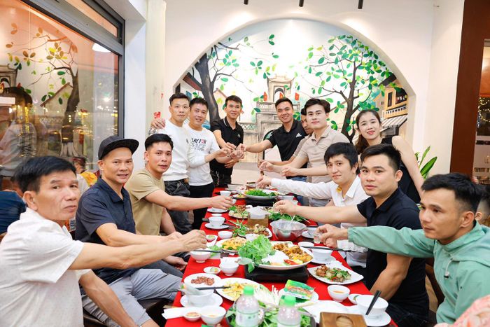 Hanoi Pho Restaurant Image 1