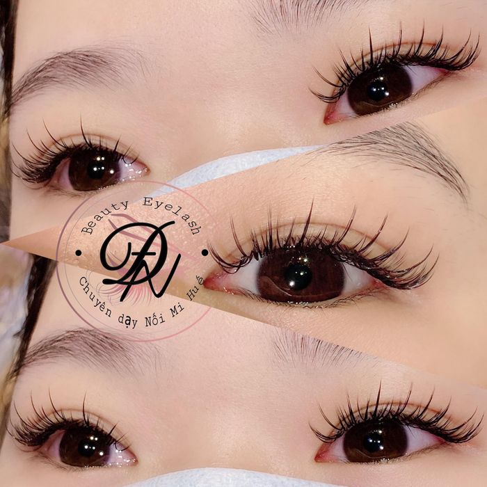 Doan Eyelash Image 1