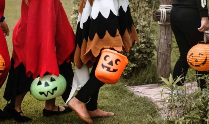 Trò chơi Trick Or Treat được thực hiện như thế nào?