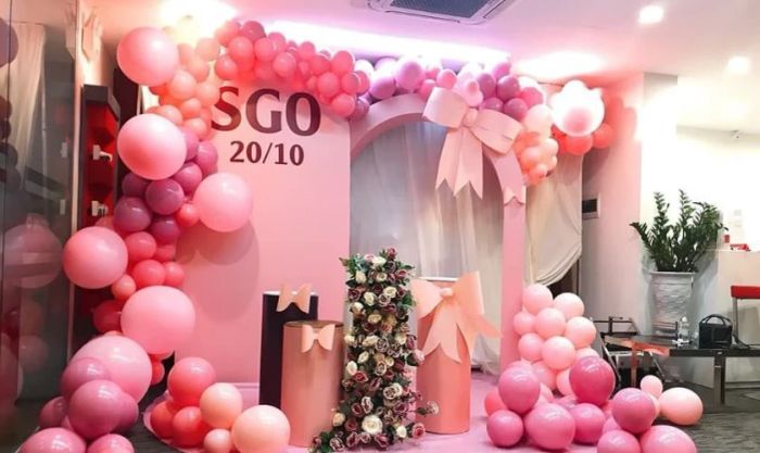 Gợi ý trang trí ngày 20/10 kết hợp bong bóng