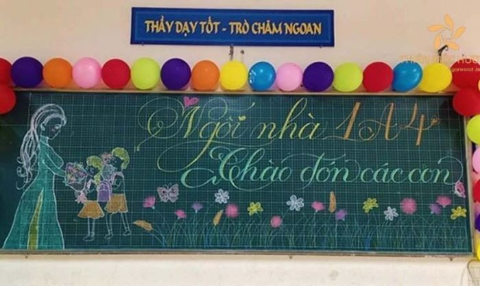 Mẫu trang trí bảng 20/11 bằng bóng bay độc đáo và ấn tượng