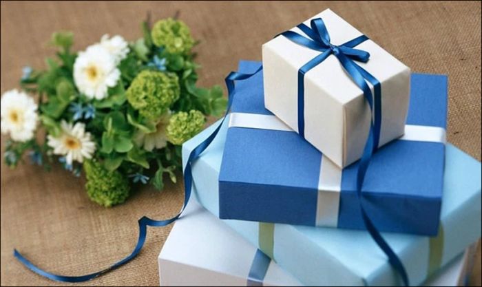 Gợi ý quà handmade ý nghĩa dành tặng giáo viên chủ nhiệm về hưu