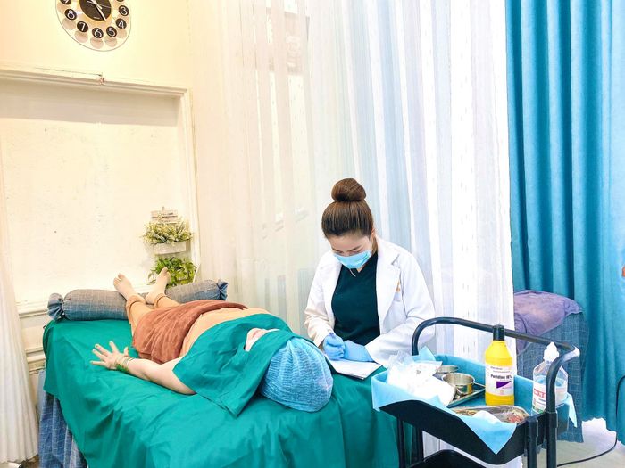 Hano's Beauty Center Image 1