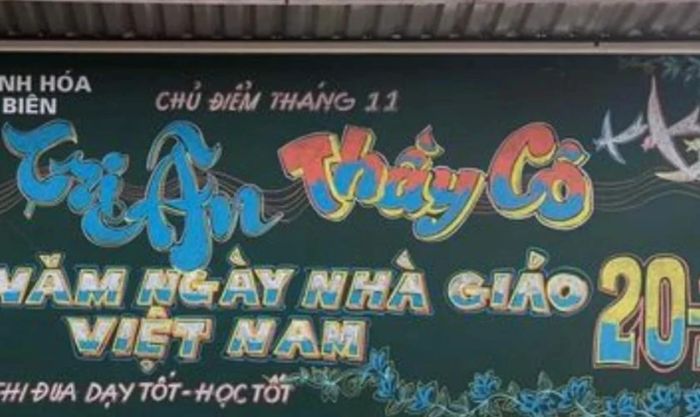 Trang trí 20/11 dành cho trường THCS