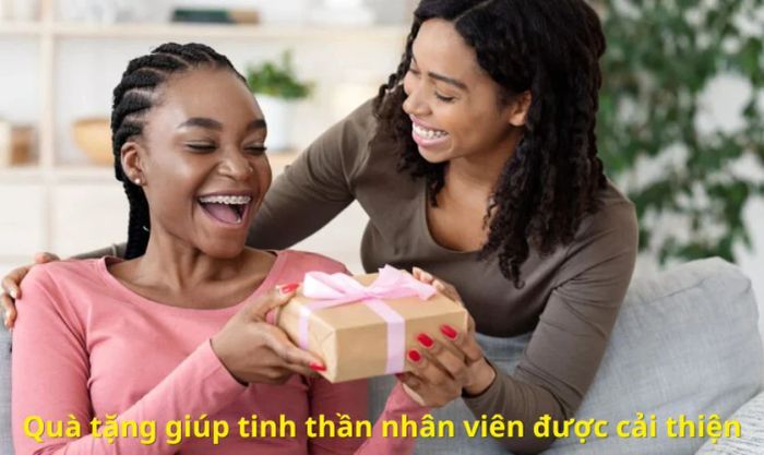 Tại sao nên tặng quà 20/10 cho nhân viên nữ?