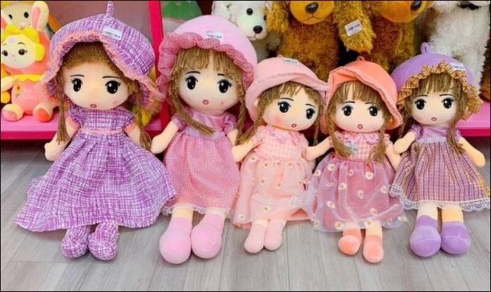 Gấu bông, búp bê - quà tặng 1/6 dành cho trẻ em
