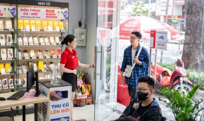 Mua điện thoại cho học sinh ở đâu với giá tốt nhất?