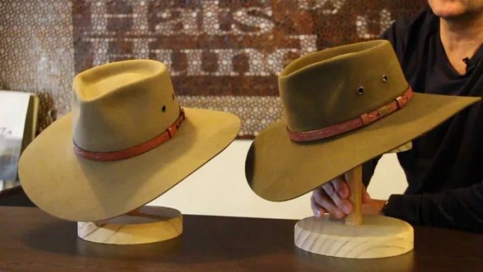Choose the Akubra hat, a signature Australian accessory, as a gift for your loved ones