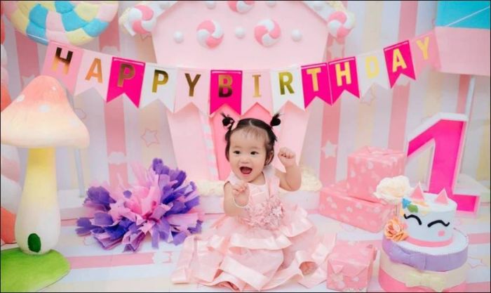 Bộ ảnh kỷ niệm - quà tặng 1/6 ý nghĩa dành cho bé