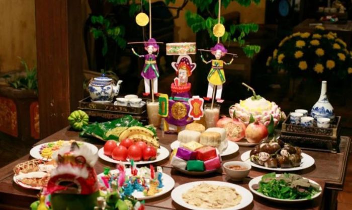 Mâm cỗ Trung thu là món quà không thể thiếu, mang đến sự trọn vẹn cho không khí ngày lễ này.