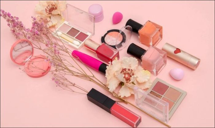 Chọn bộ mỹ phẩm, chăm sóc da cao cấp tặng người yêu