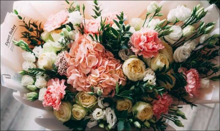 Một bó hoa hồng ngọt ngào