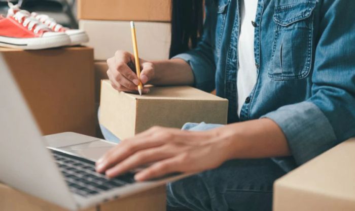 Khi nào bạn cần tra cứu số điện thoại shipper Shopee Express?