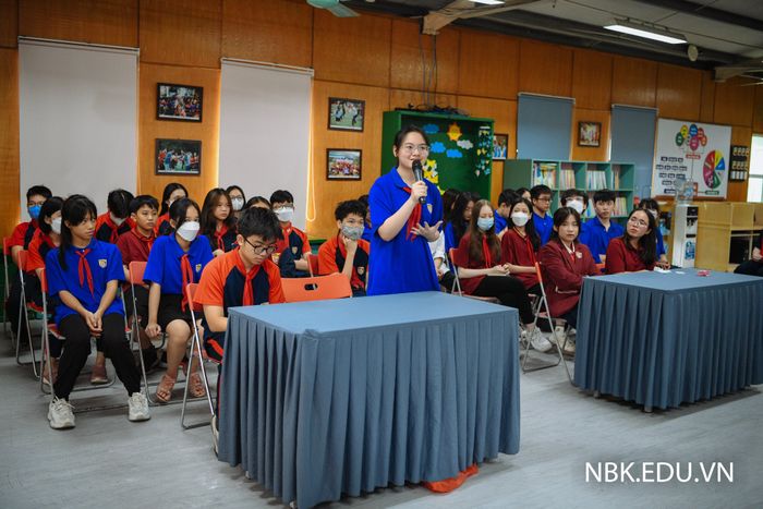 Nguyen Binh Khiem School Image 2