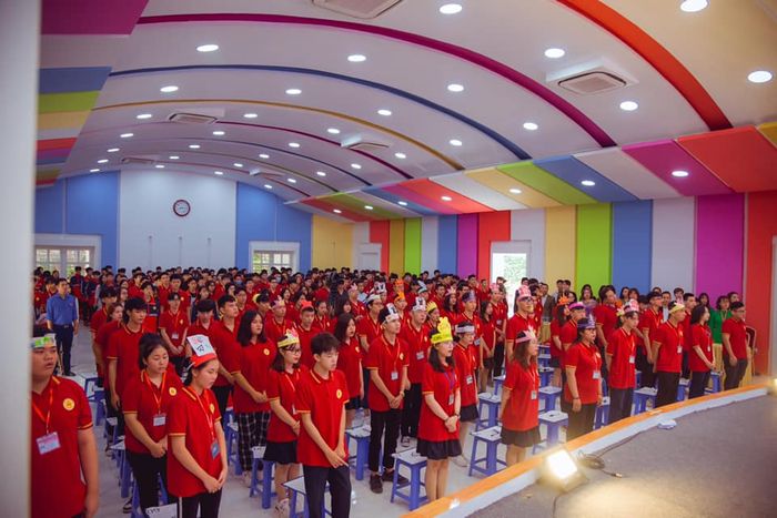 Trần Thánh Tông High School Image 1