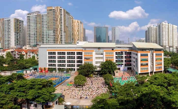 Hanoi Star Primary & Middle School Image 1