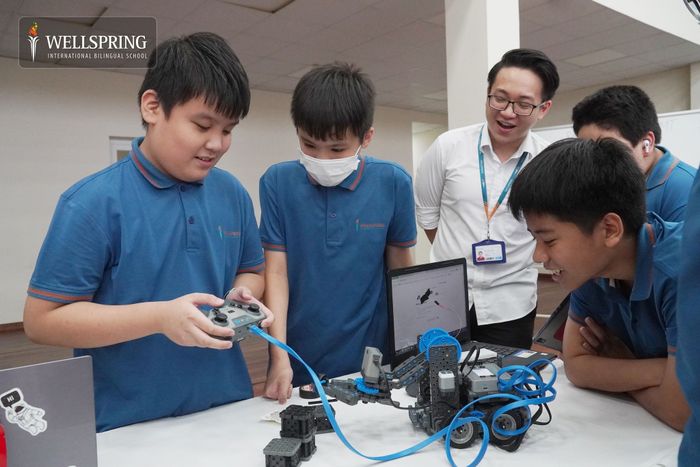 Wellspring Bilingual Inter-Level School Image 2