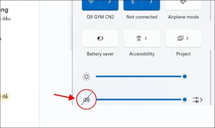 Kiểm tra xem volume trên máy tính hoặc laptop có đang ở chế độ tắt tiếng không