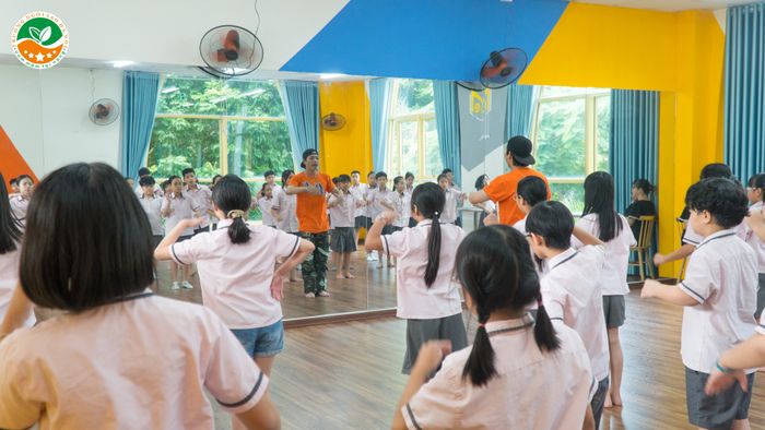 Hanoi Star Primary & Middle School Image 2