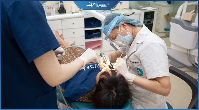 Lac Viet Intech Dental Clinic Image 1