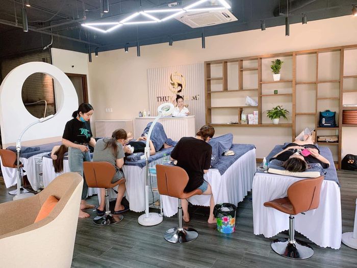 Thuỳ Anh Eyelash Extensions Image 3