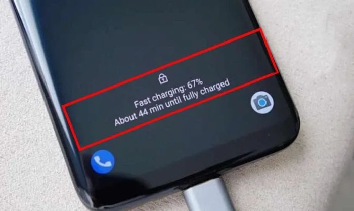 Chế độ sạc nhanh được trang bị trên nhiều dòng điện thoại Samsung hiện đại