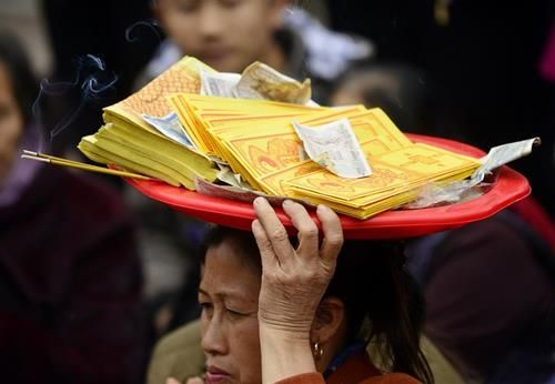 nghi le ta cuoi nam